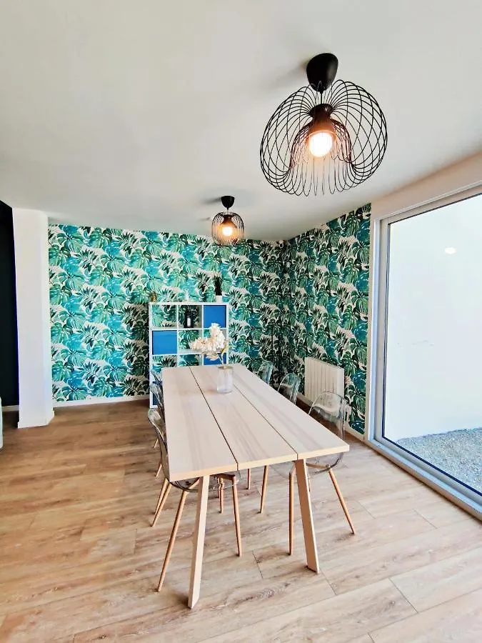 Chambre Arvor Avec Salle De Bains Privative Dans Une Residence Avec Salon Et Cuisine Partages Brest